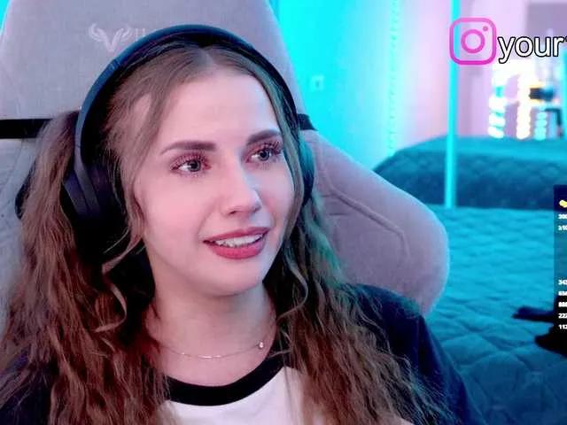 -VikkiL0vesCheese- — Sense of humor ... And when you have cheese for me..)))))