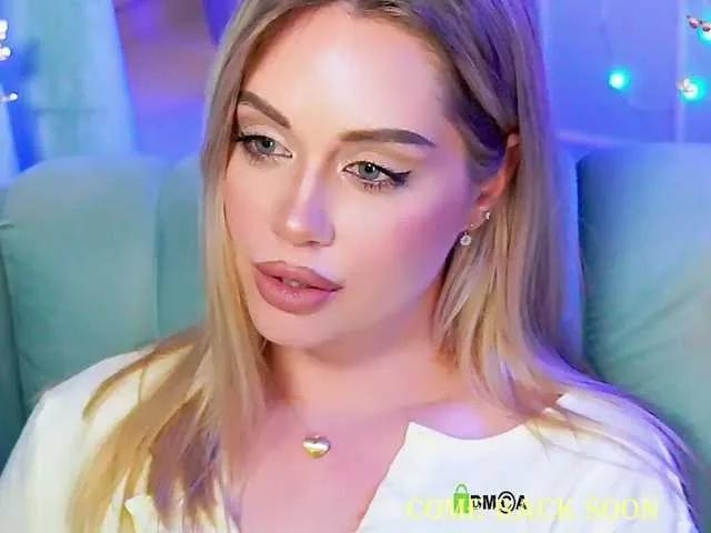 Offline 0------0 on BongaCams