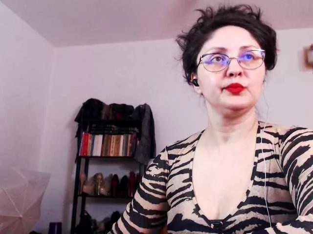 Freechat 1imperatriza on BongaCams