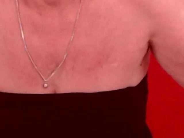 Offline AlanaRichards on BongaCams