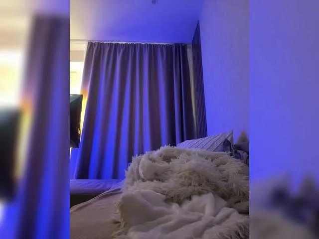 Alliina-leee on BongaCams