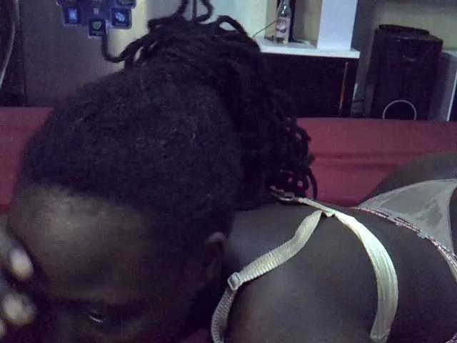 Offline alora-skylar on BongaCams