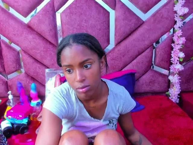 Offline AngeyaPetite on BongaCams