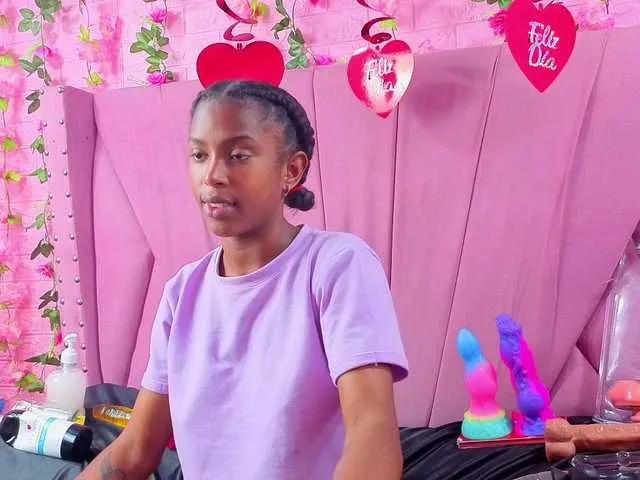 Offline AngeyaPetite on BongaCams