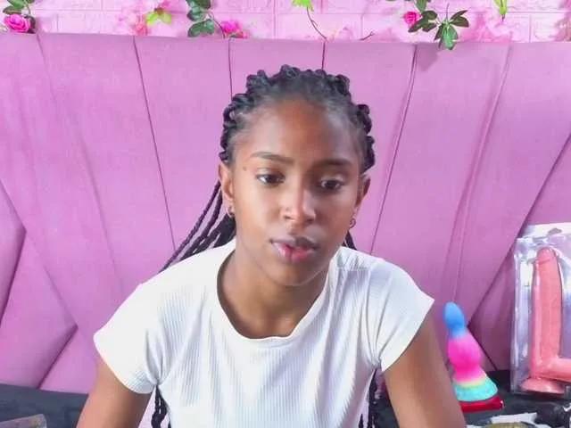 Offline AngeyaPetite on BongaCams