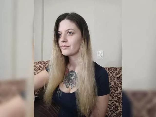 ann-mikele on BongaCams 