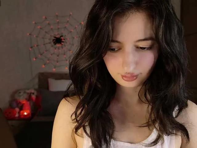 AnoraMelody