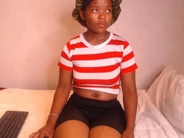 Offline AshleyT255 on BongaCams