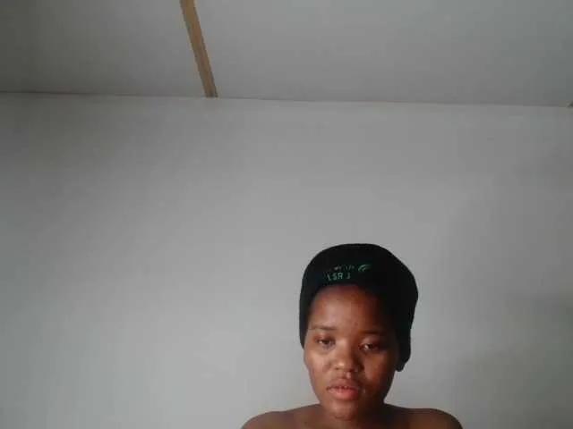 Offline AshleyT255 on BongaCams