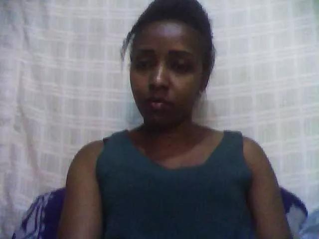 Offline Asmonah on BongaCams