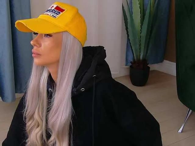 Offline BailleyRush on BongaCams