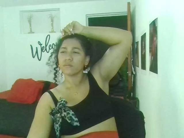 Freechat Bellacrespa on BongaCams