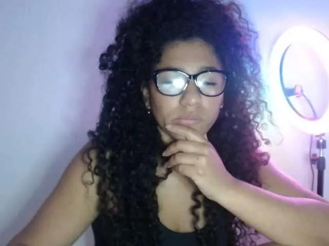 Freechat Bellacrespa on BongaCams