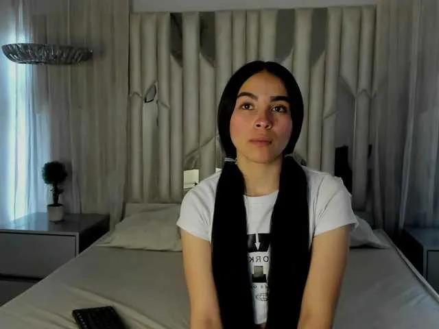 Freechat CandySayss on BongaCams