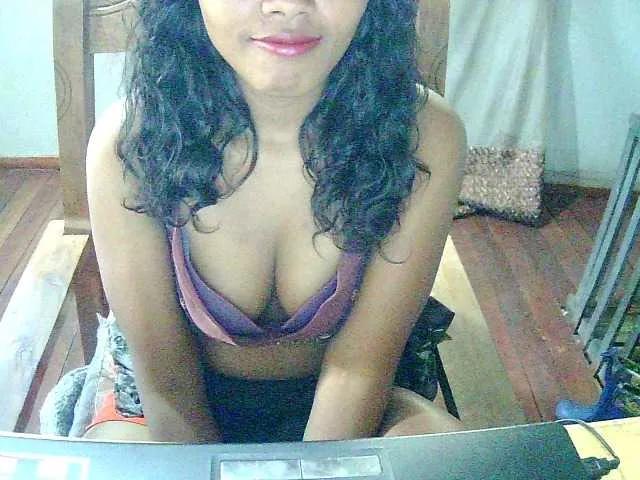 Offline Cathie69 on BongaCams