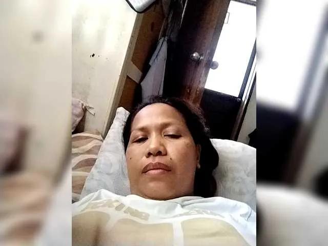 Offline Chatty22 on BongaCams