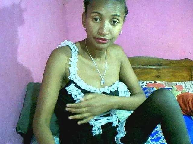 Offline Chellah01 on BongaCams