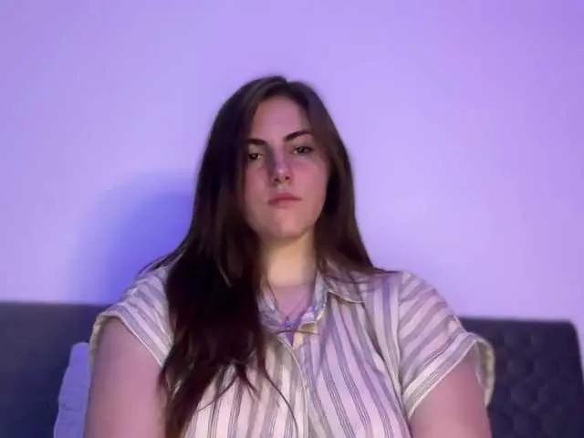 Offline claireheart on BongaCams