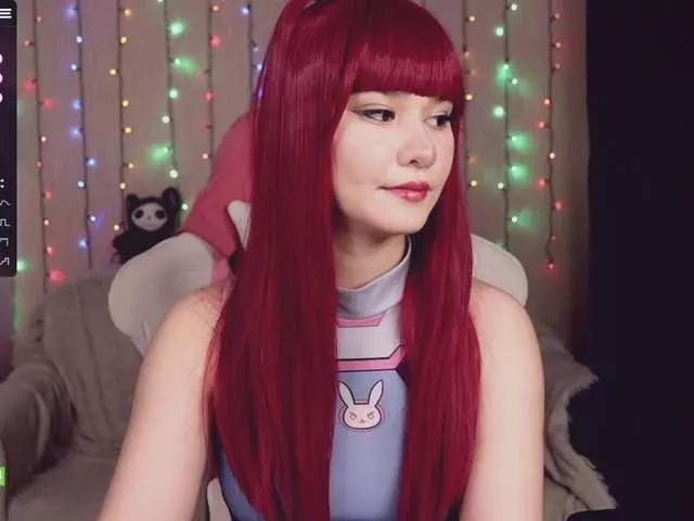 Freechat CreamMeow on BongaCams