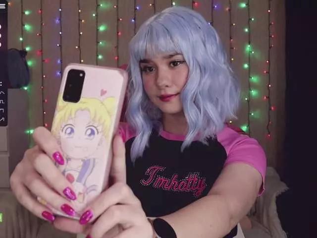 Freechat CreamMeow on BongaCams