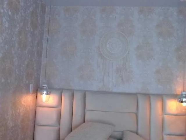 Freechat CrystalBrooke3x on BongaCams