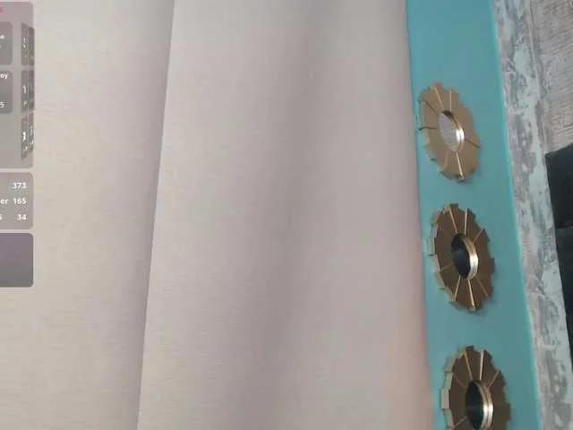 Freechat CrystalWoods94 on BongaCams