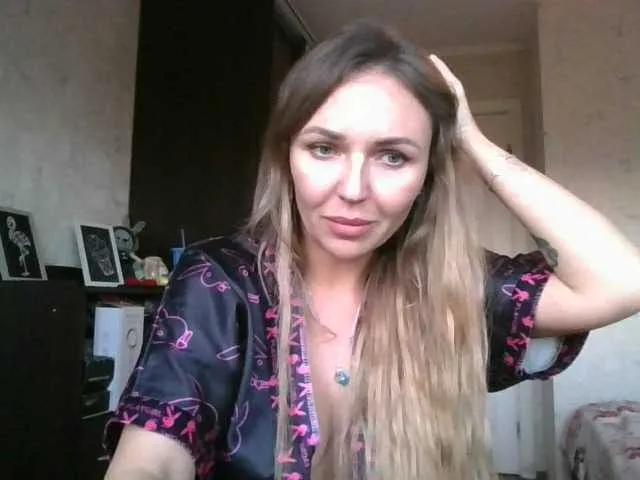 CuteFngelina — Freechat on BongaCams