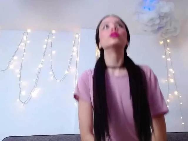 DannaCoxx on BongaCams 