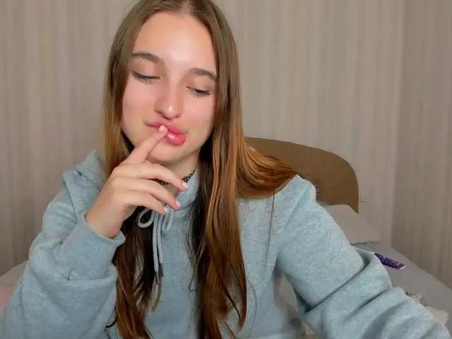 Offline Dariadeluxe on BongaCams