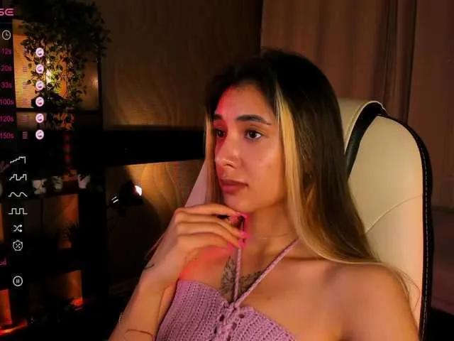 Offline DarlaBelle on BongaCams