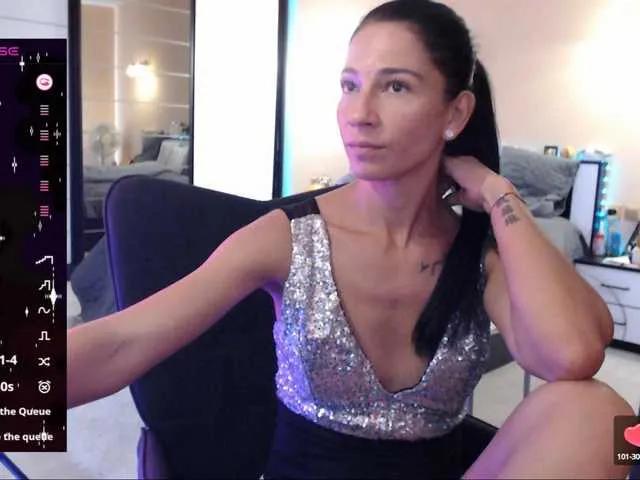 Offline DelicateKiss on BongaCams