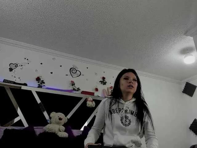 BongaCams Dreamgirlss is Freechat Dreamgirlss — Make hot conversations and play a little