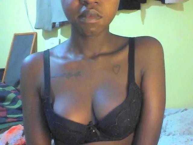 Offline Ebonymuse on BongaCams