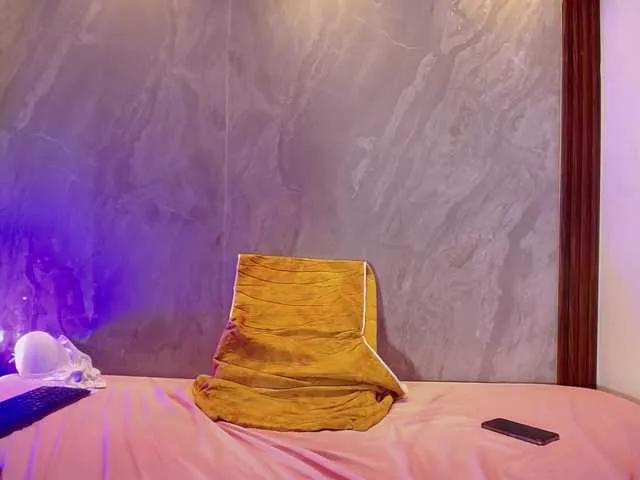 BongaCams EllyRain is Freechat EllyRain — I like it when they talk dirty to me