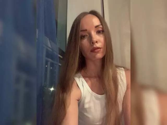 Offline Elsa77 on BongaCams