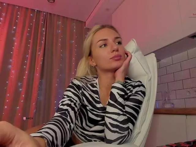 Offline EnlivenLuv on BongaCams