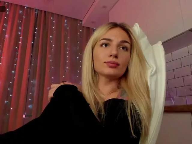 Offline EnlivenLuv on BongaCams