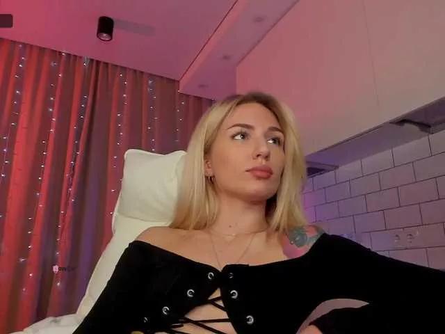 Offline EnlivenLuv on BongaCams