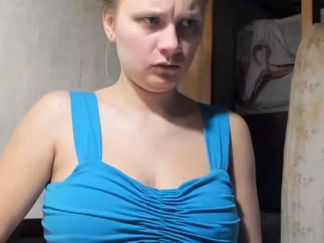 esterjohns on BongaCams 