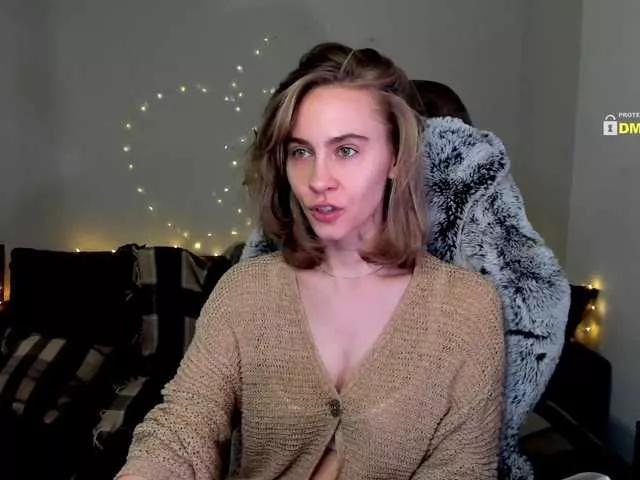 Offline eva-adamova on BongaCams
