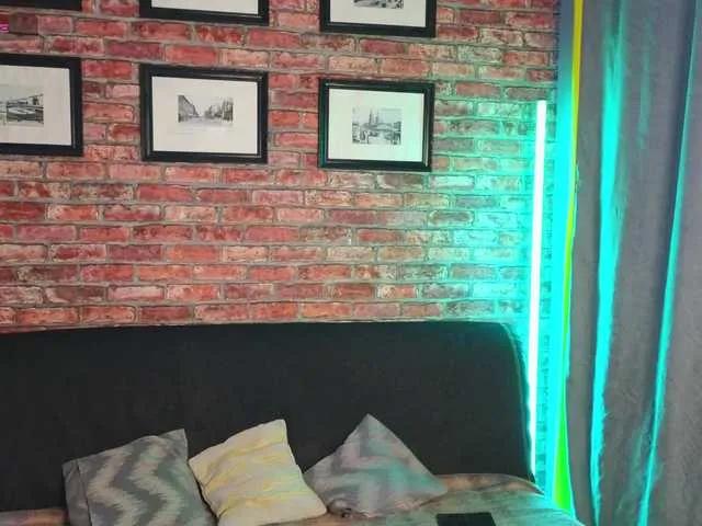 Offline Fancymeee on BongaCams