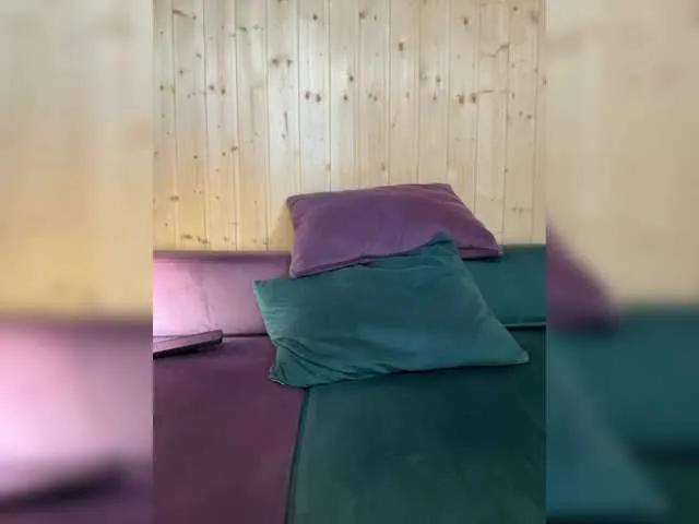 Feramonaa on BongaCams