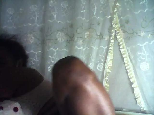 Offline Flania on BongaCams