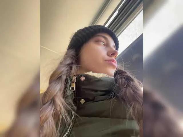 Offline FunnyBanny0312 on BongaCams