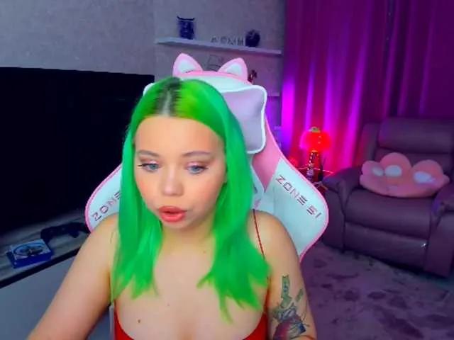 Offline FunnyVibe on BongaCams