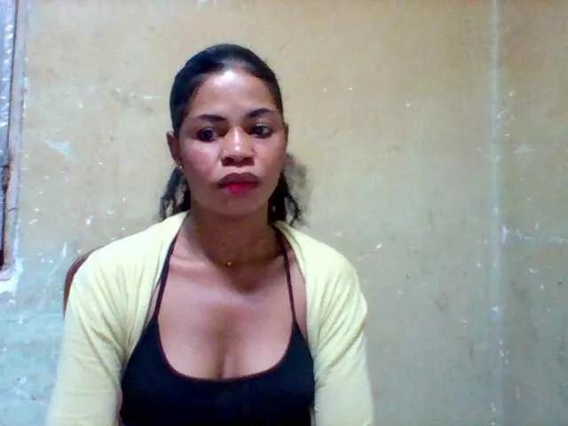 Offline Hanta11 on BongaCams