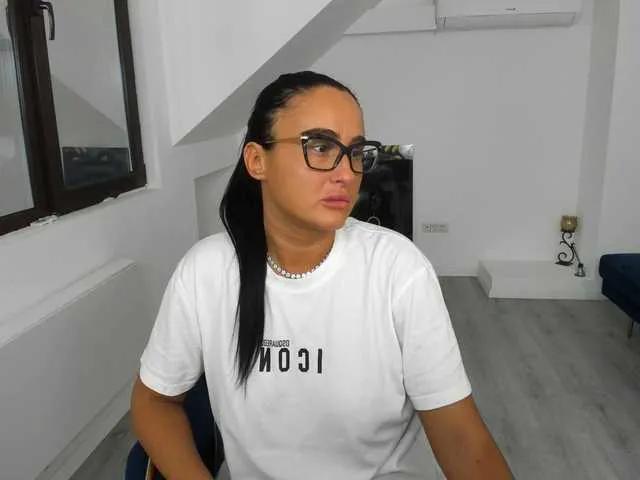 HelenSinn on BongaCams 
