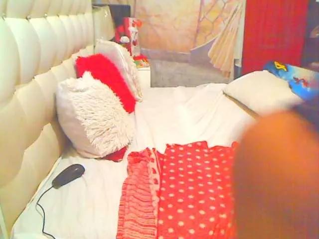 HOTLILLIE on BongaCams