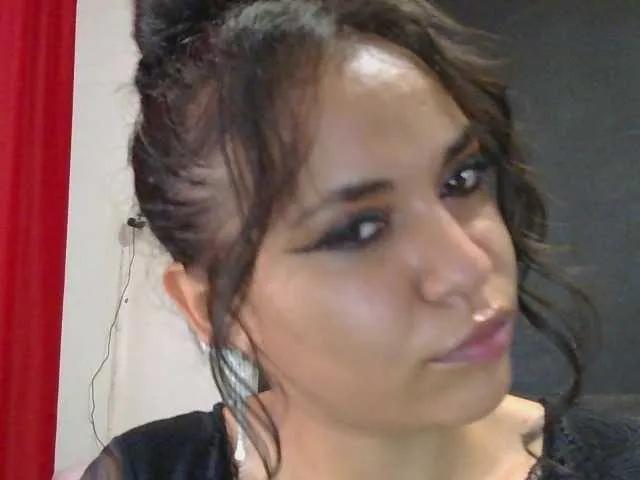 HotVenesse on BongaCams