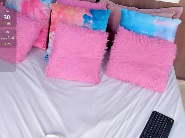 Freechat ImaniOkoye on BongaCams